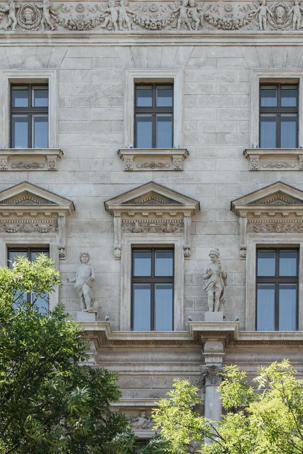 Hotel Oktogon Haggenmacher By Continental Group Budapeste Exterior foto