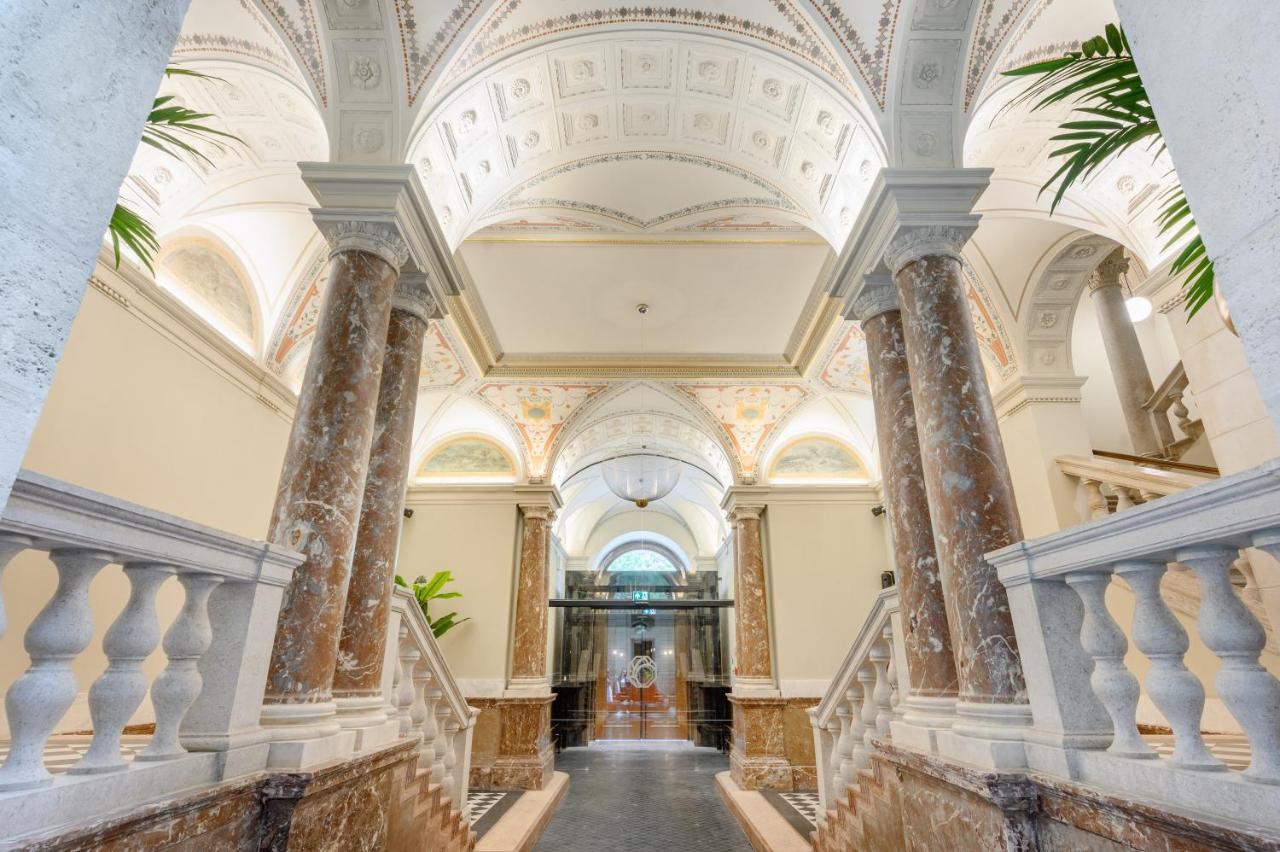 Hotel Oktogon Haggenmacher By Continental Group Budapeste Exterior foto